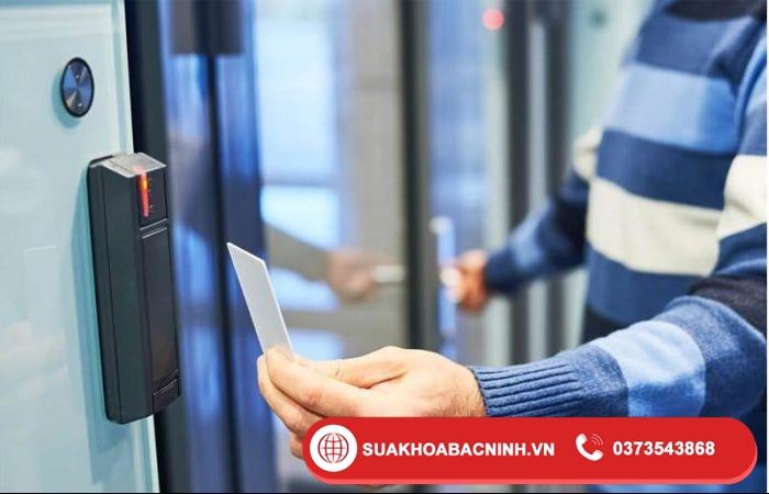 Sao chép thẻ từ ra vào chung cư, bệnh viện